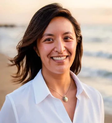 Dr. Jennifer Vitez, dentist at Pathway Dental Group in Santa Barbara, CA